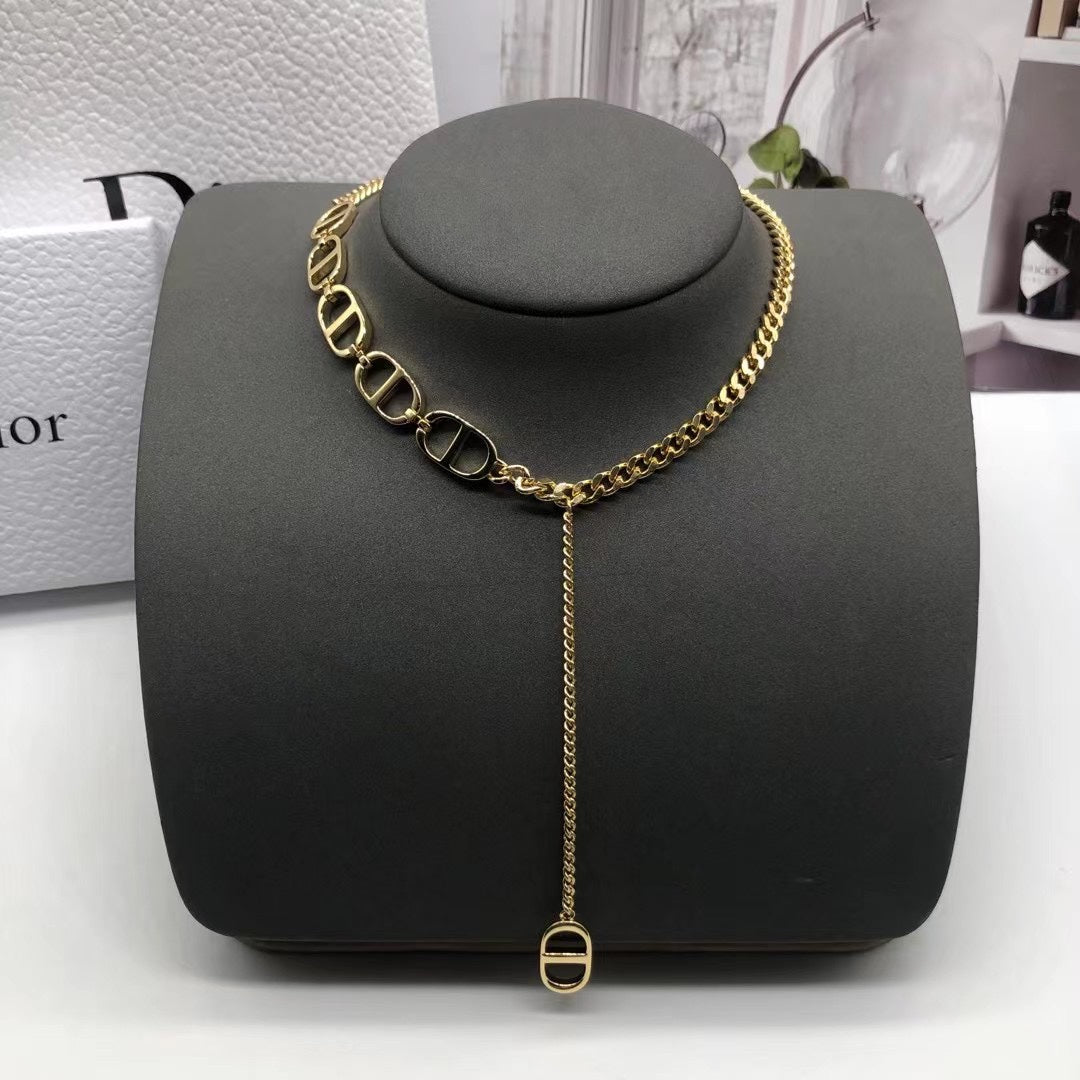 Anum Bags Necklace DIR007