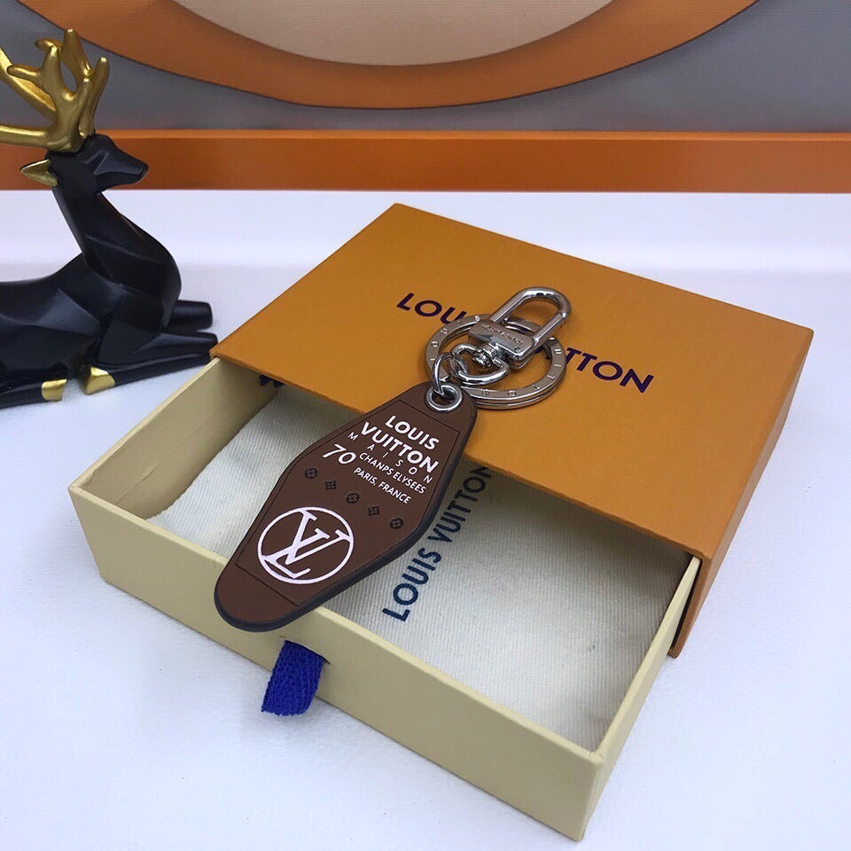 Anum Bags Keychains LUV 008