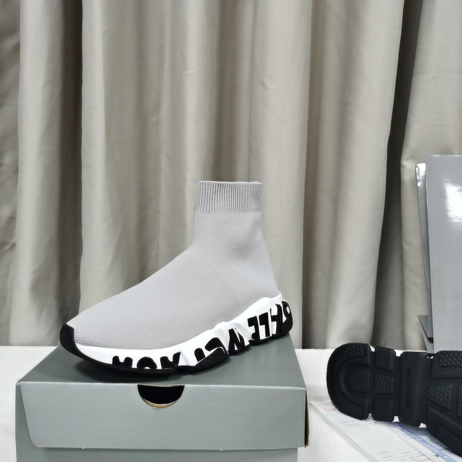 Ezyycart Bags Bla Speed Print Stretch Knit Sneakers