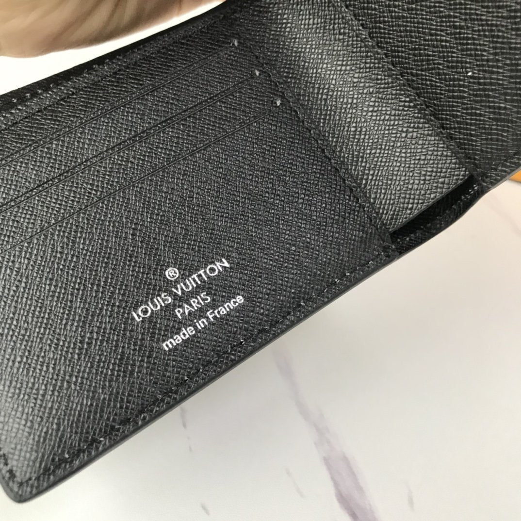 Ezyycart Bags Wallet LUV 078