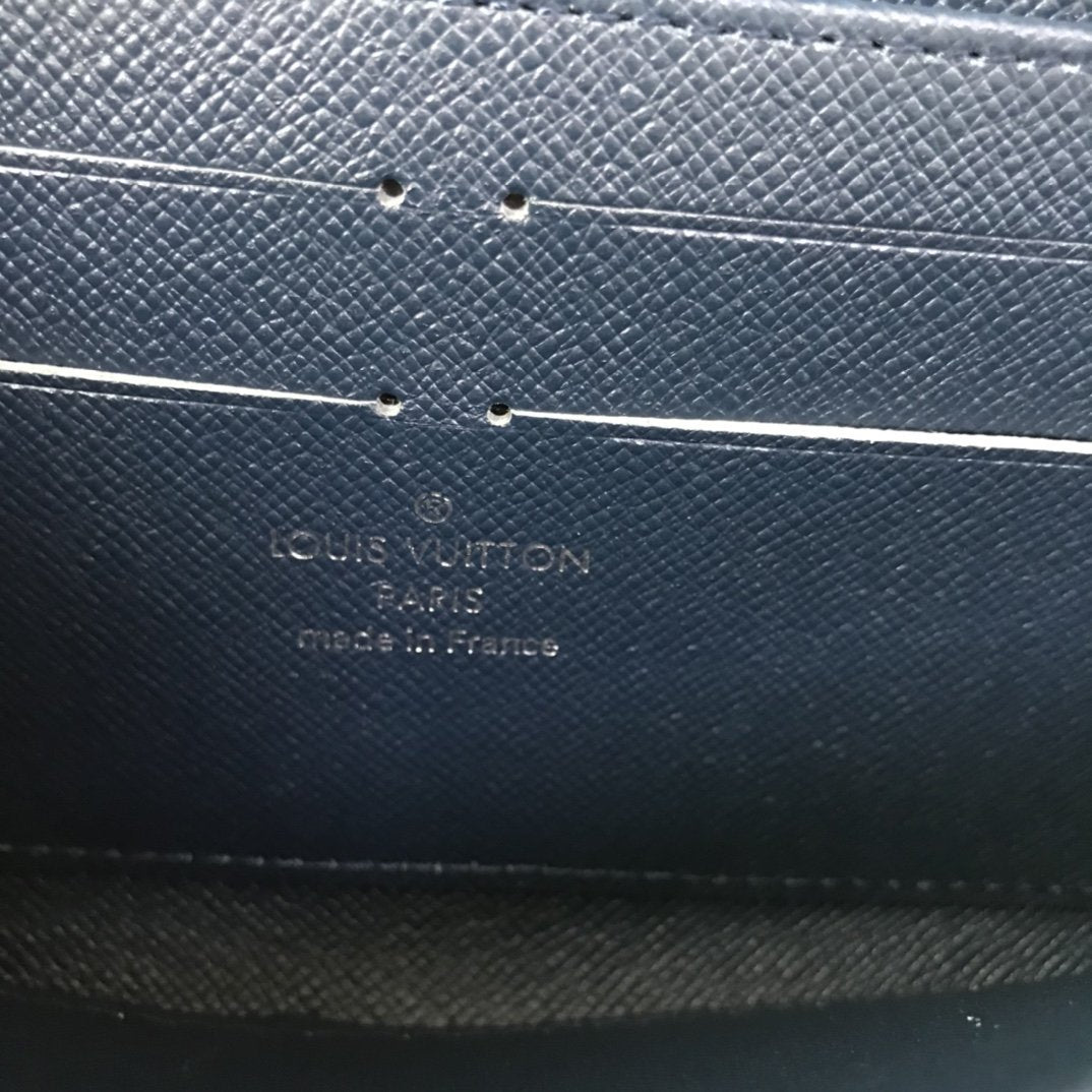 Anum Bags Wallet LUV 073