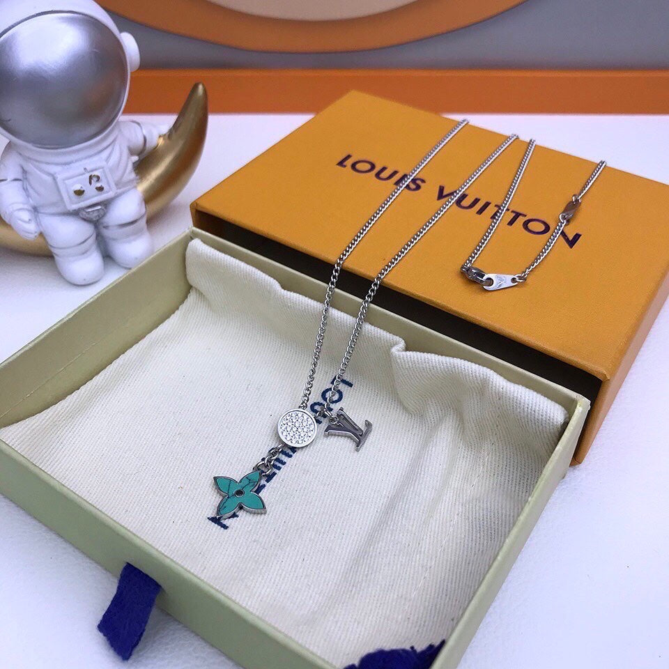 Anum Bags Necklace LUV007