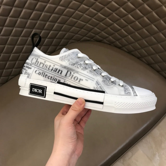 Anum Bags DIR B23 Newspaper LOW-TOP SNEAKER