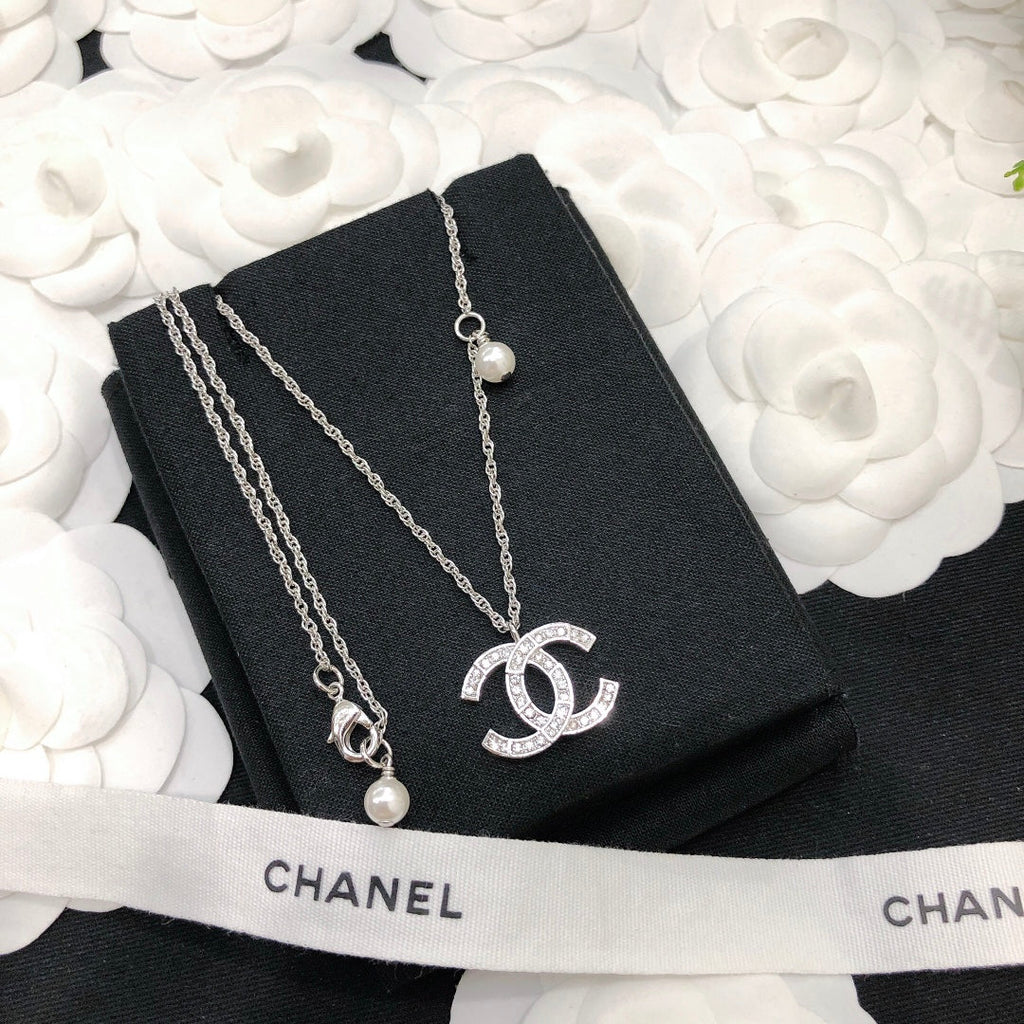 Anum Bags MO -Necklace CHL022