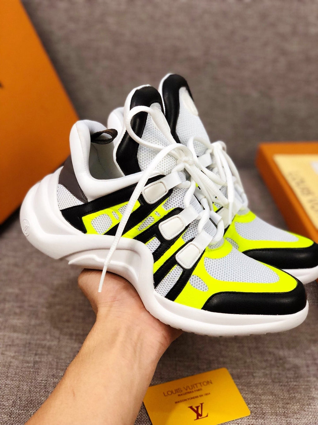 Anum Bags LUV Archlight Black White Yellow Sneaker
