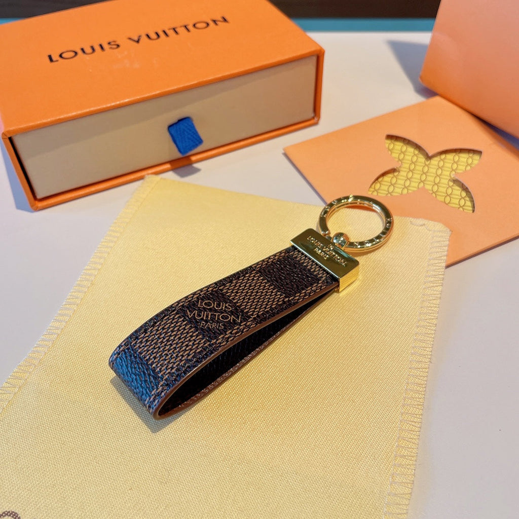 Anum Bags Keychains LUV 032