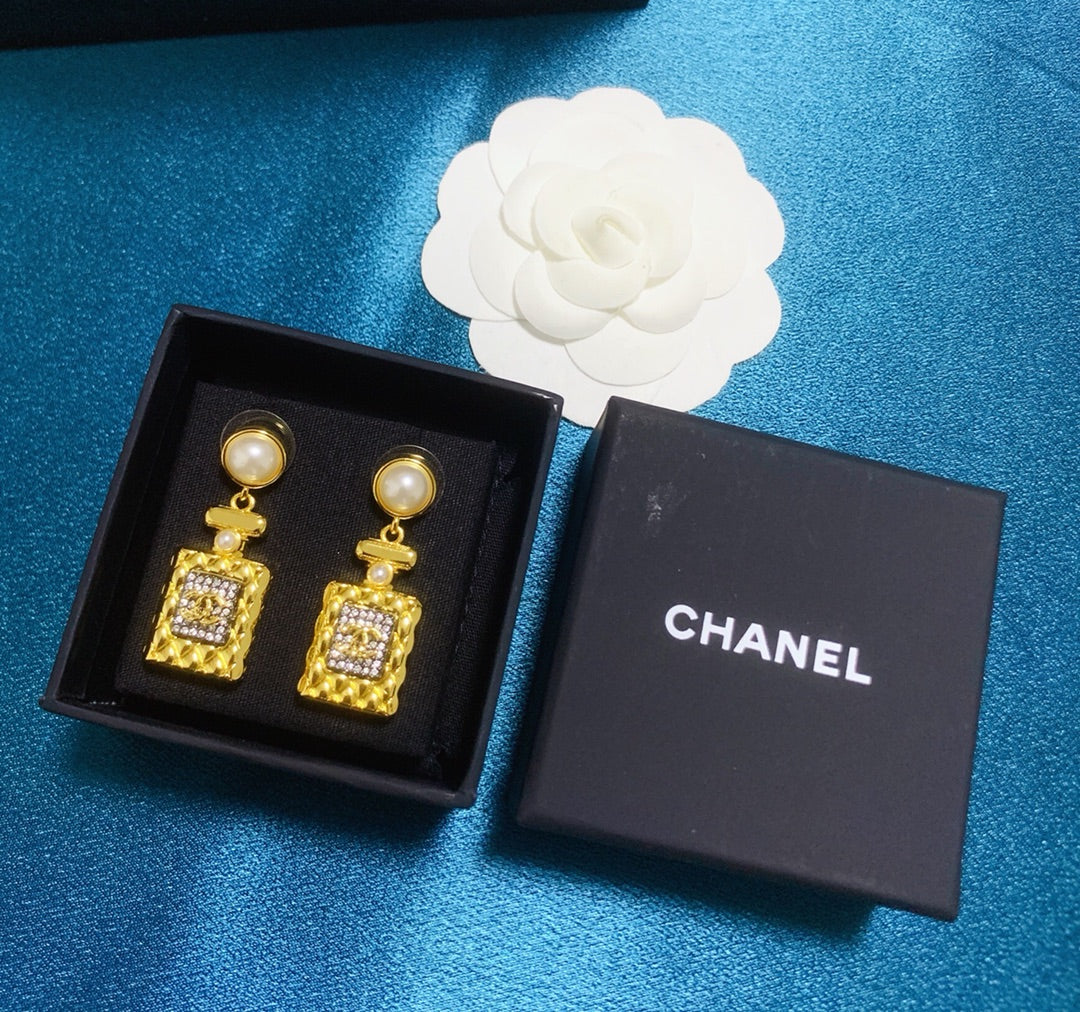 Anum Bags Earring CHL 071