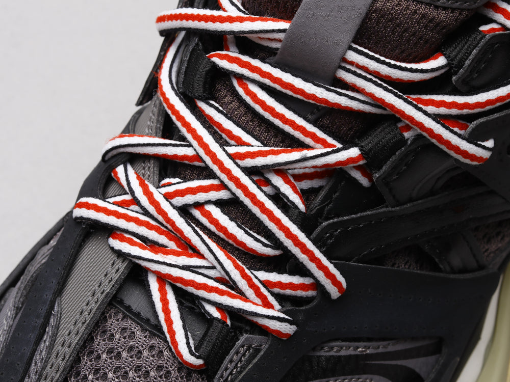 Ezyycart Bags Bla Track Black Red Sneaker