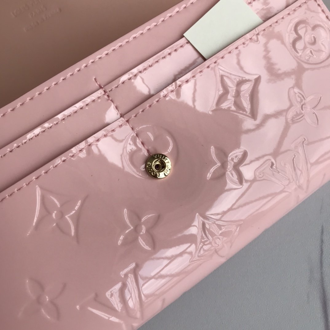 Anum Bags Wallet LUV 005