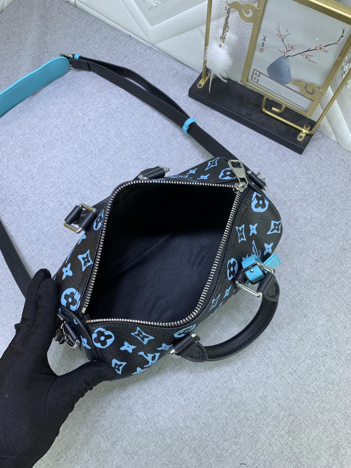 Anum Bags Mo - Bag LUV 643