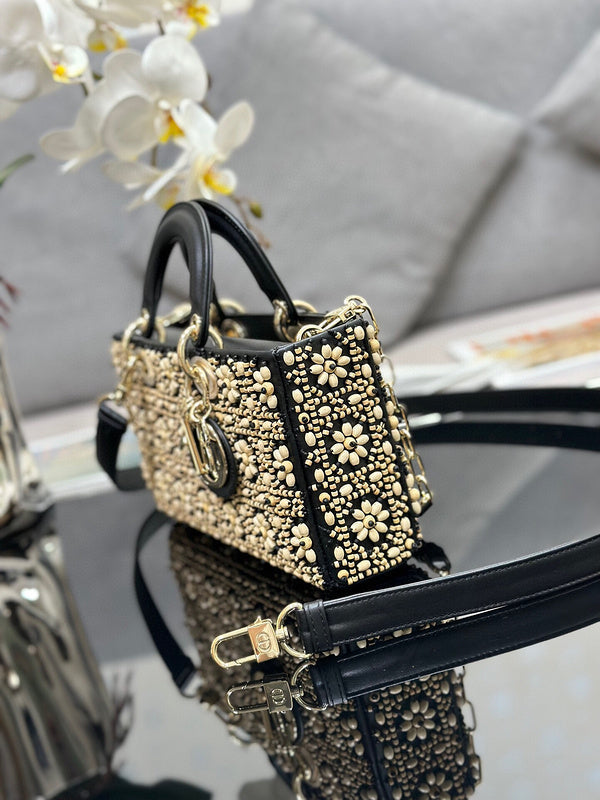 Anum Bags MV - Dir Bags - 123