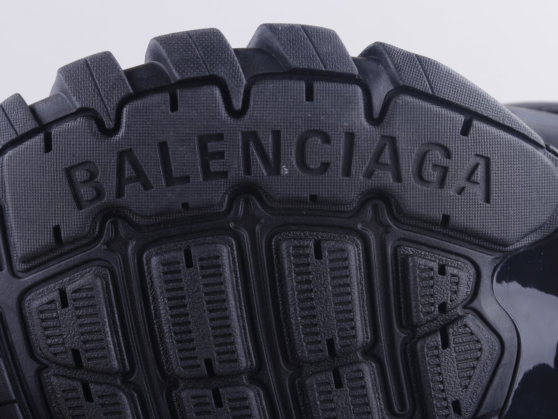 Ezyycart Bags Bla Track Three Generations Sneaker