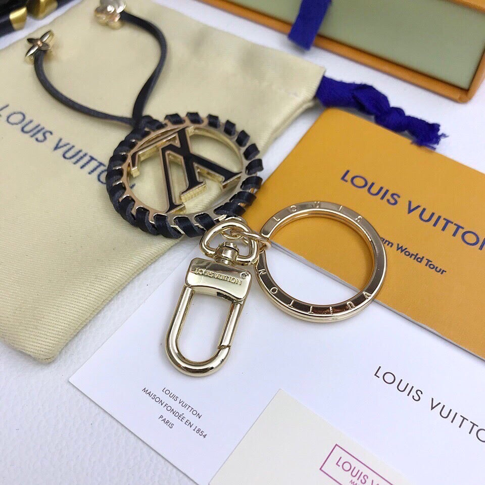 Anum Bags Keychains LUV 006