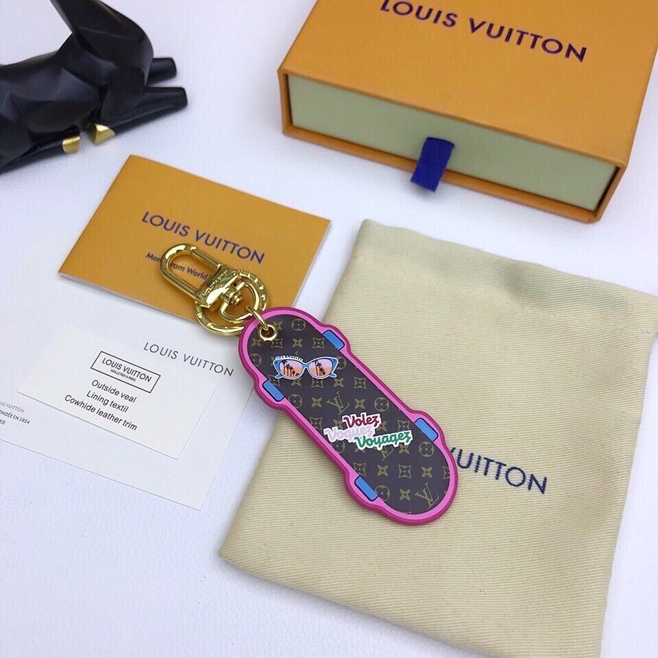 Anum Bags Keychains LUV 019