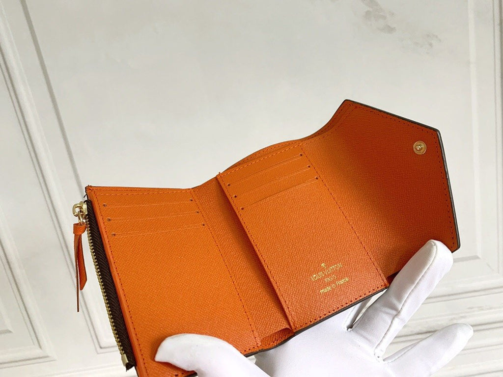 Ezyycart Bags Wallet LUV 113