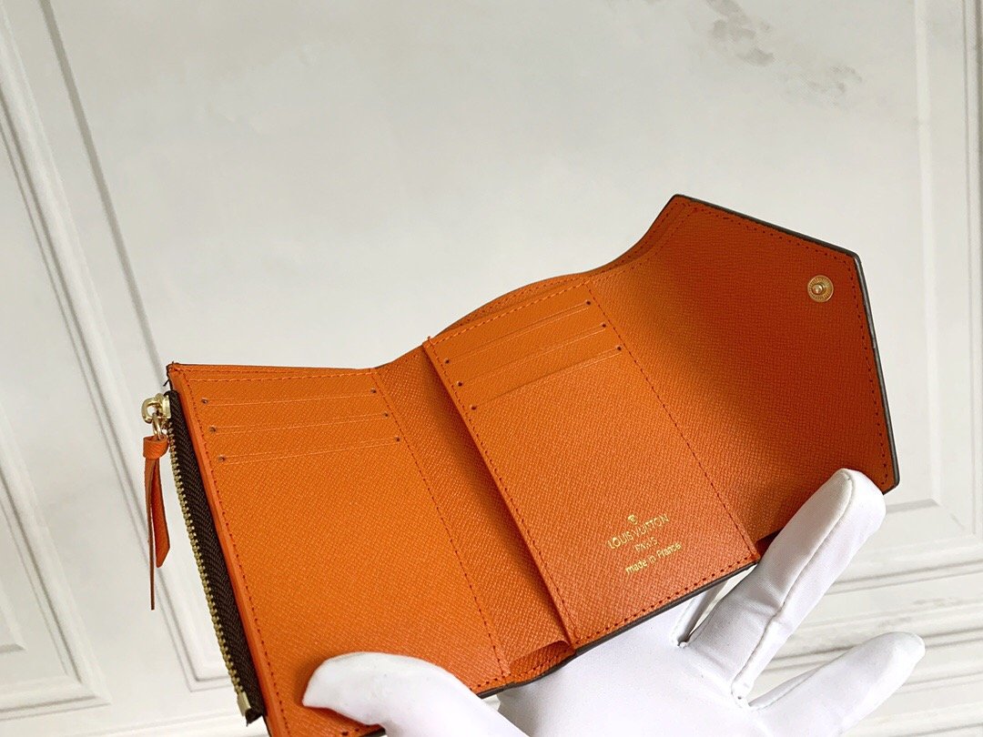 Ezyycart Bags Wallet LUV 113