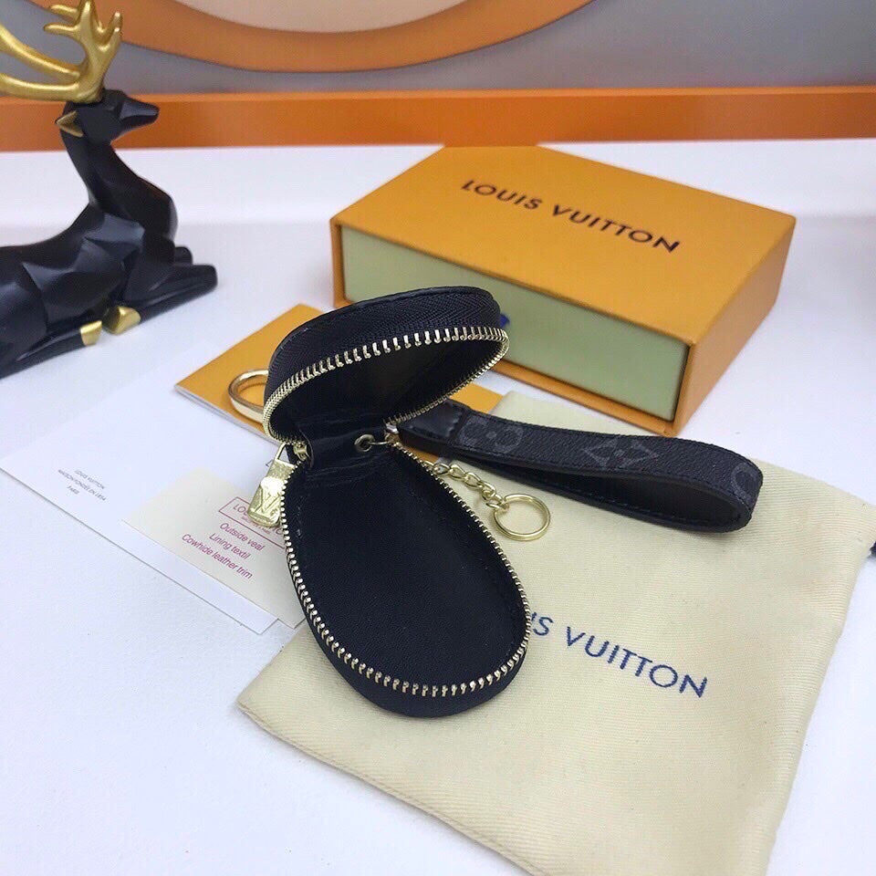 Anum Bags Keychains LUV 027