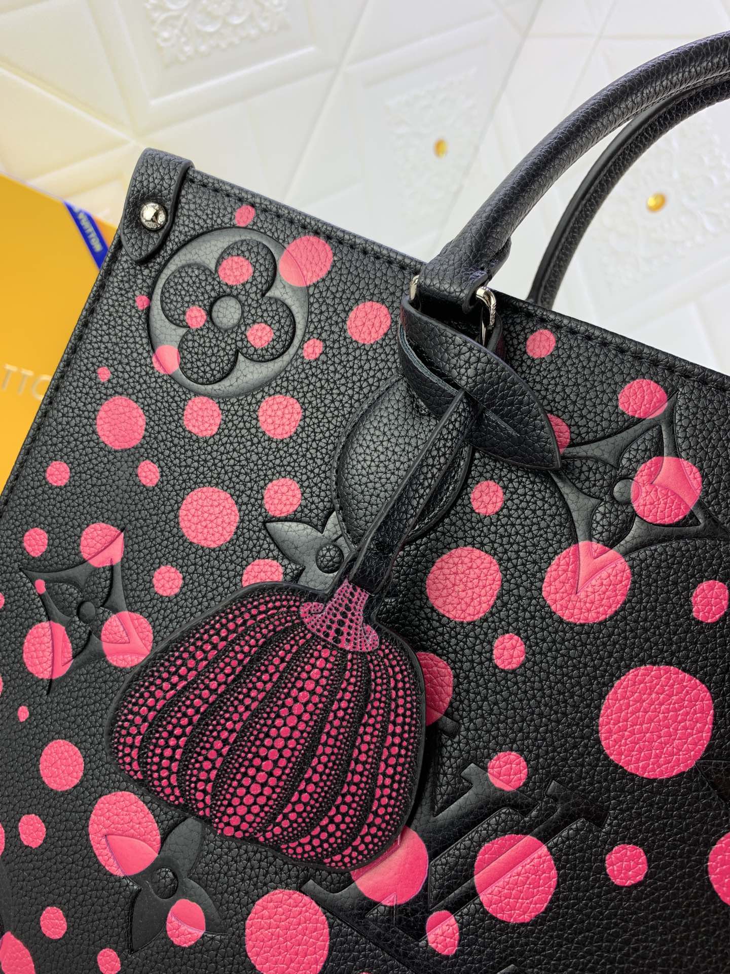 Anum Bags Mo - Bag LUV 634