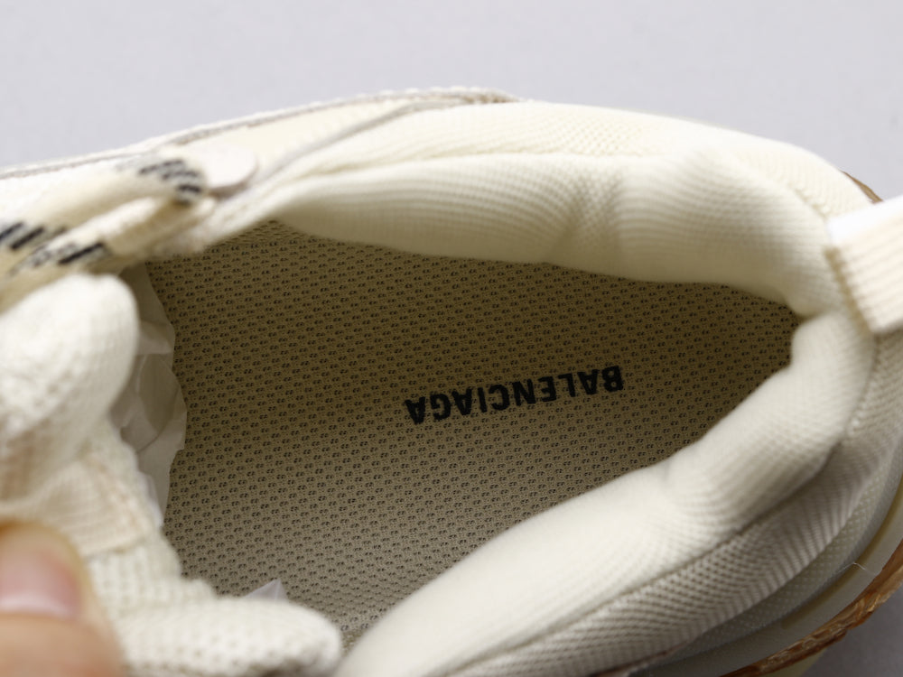 Ezyycart Bags Bla 19SS Air Cushion White Sneaker
