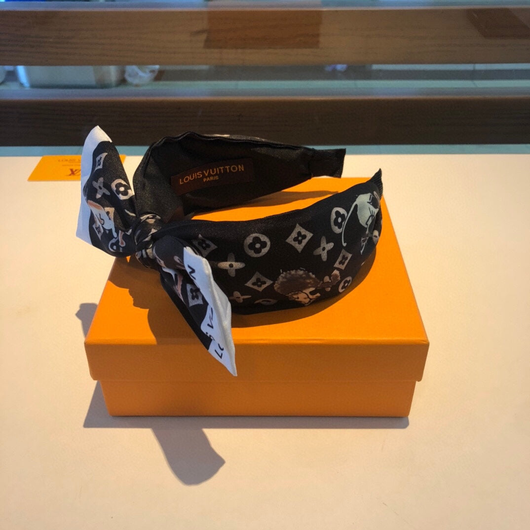 Anum Bags New Hair Band LUV 019