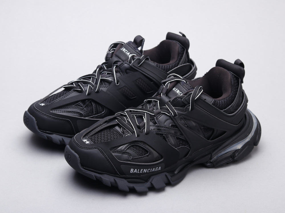 Ezyycart Bags Bla Track LED Black Sneaker