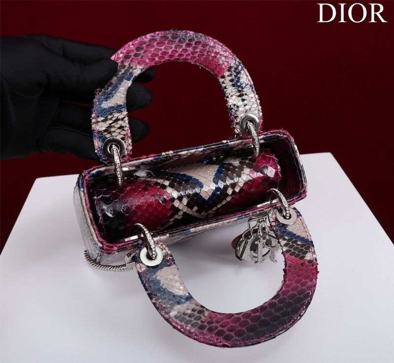 Anum Bags MV - Dir Bags - 1700