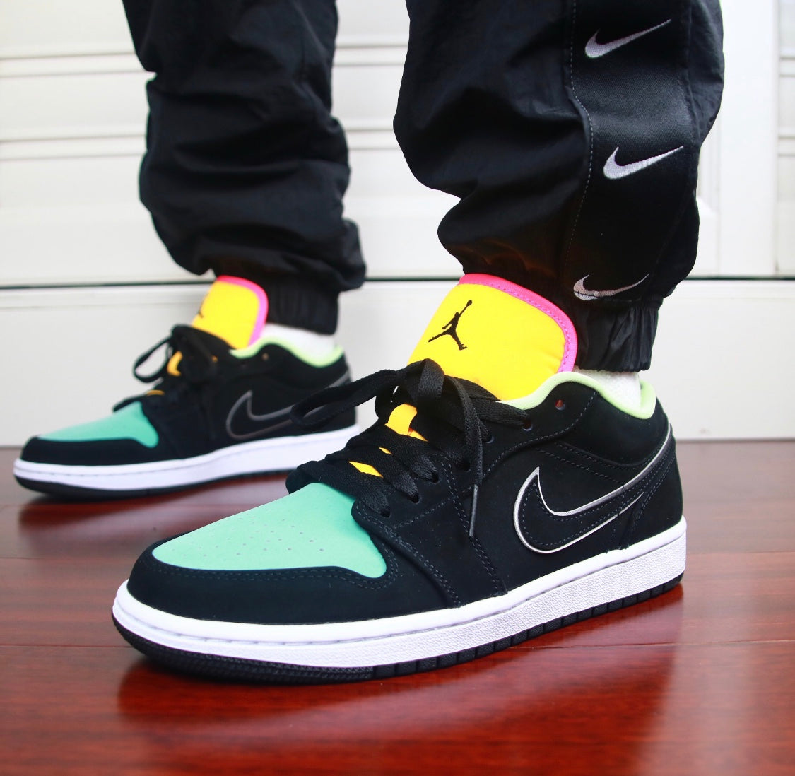Ezyycart Bags AJ1 Black, blue and yellow stitching