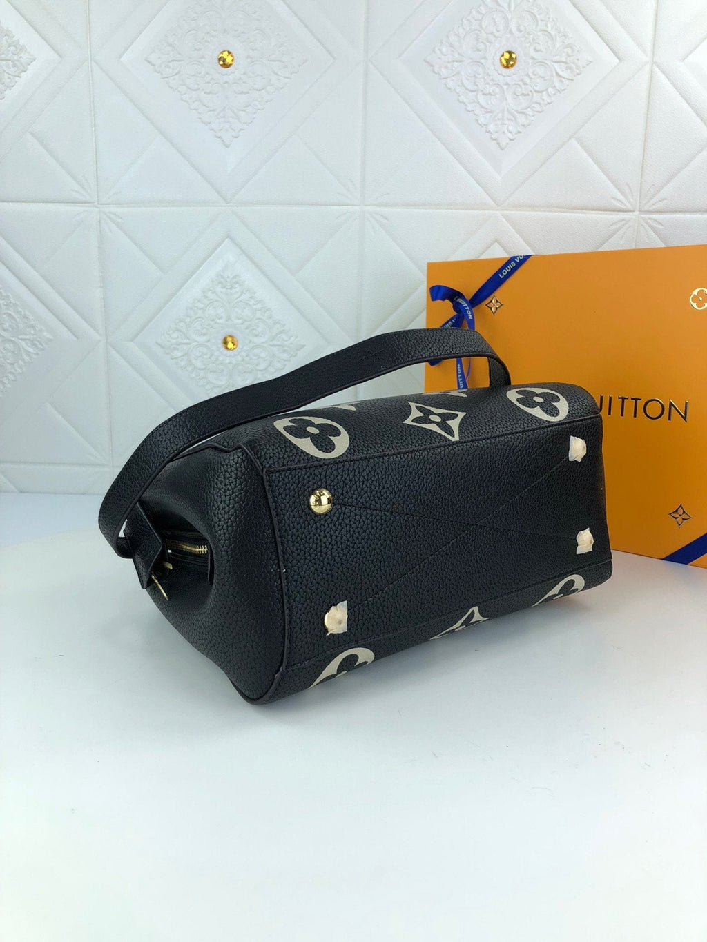 Anum Bags Bags LUV 035