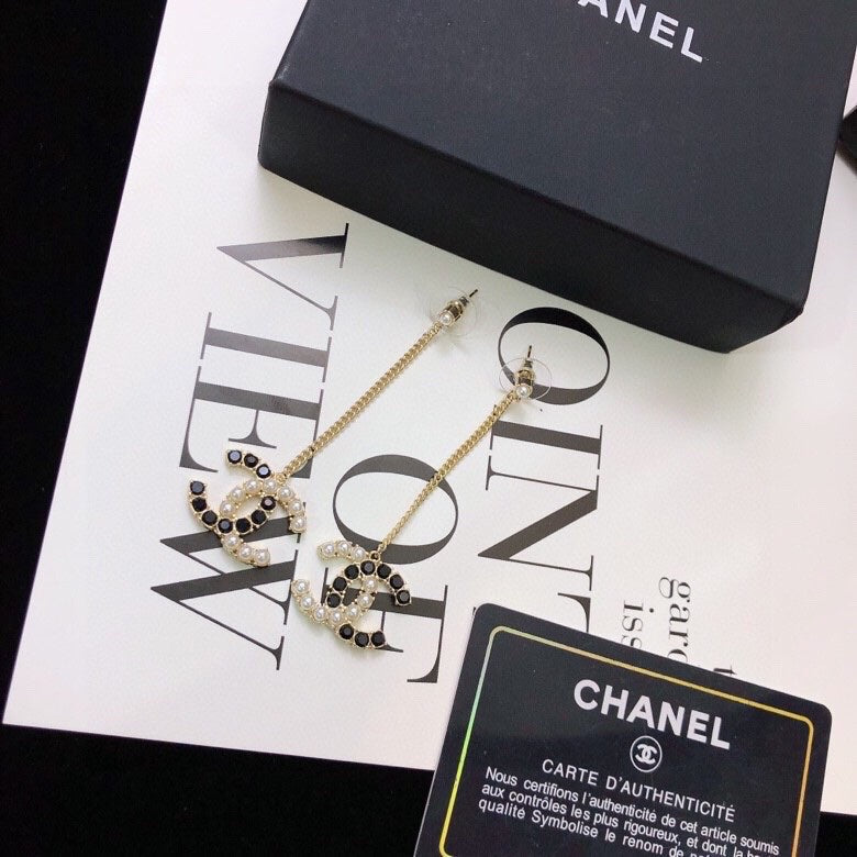 Anum Bags Earring CHL 016
