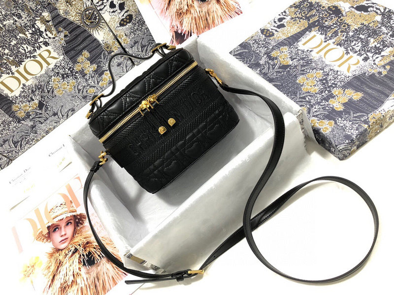 Anum Bags MV - Dir Bags - 2579