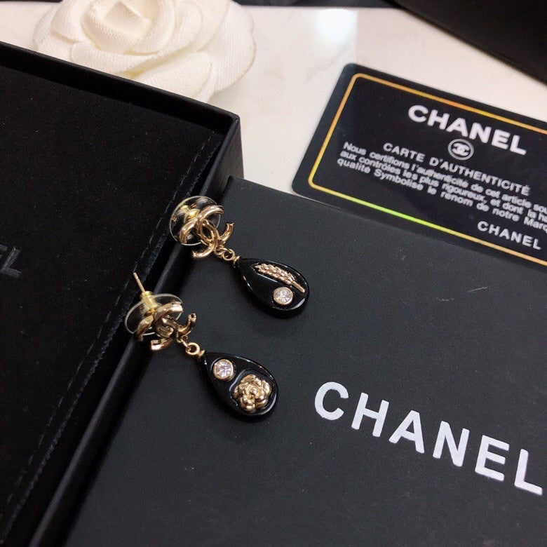 Anum Bags Earring CHL 015