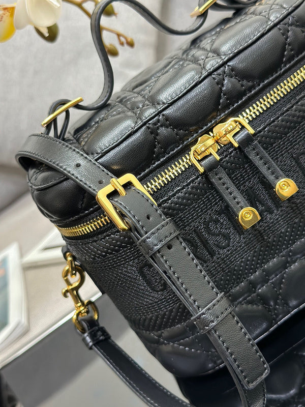 Anum Bags MV - Dir Bags - 061