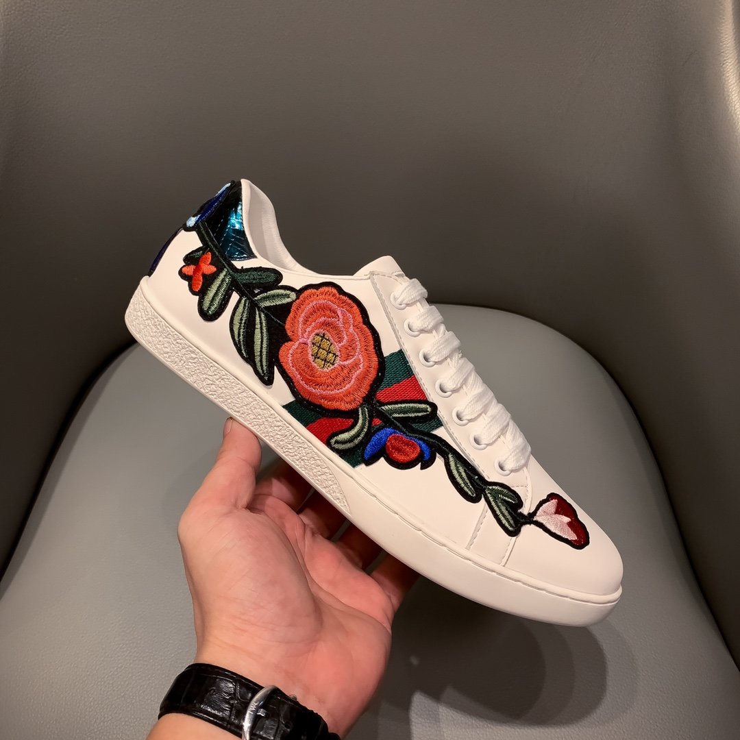 Ezyycart Bags MO-GCI Wmns Ace Embroidered 'Floral' SNEAKER 121
