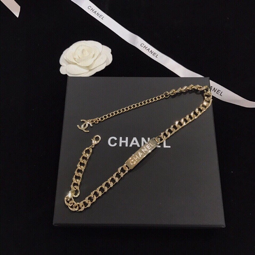 Anum Bags MO -Necklace CHL018