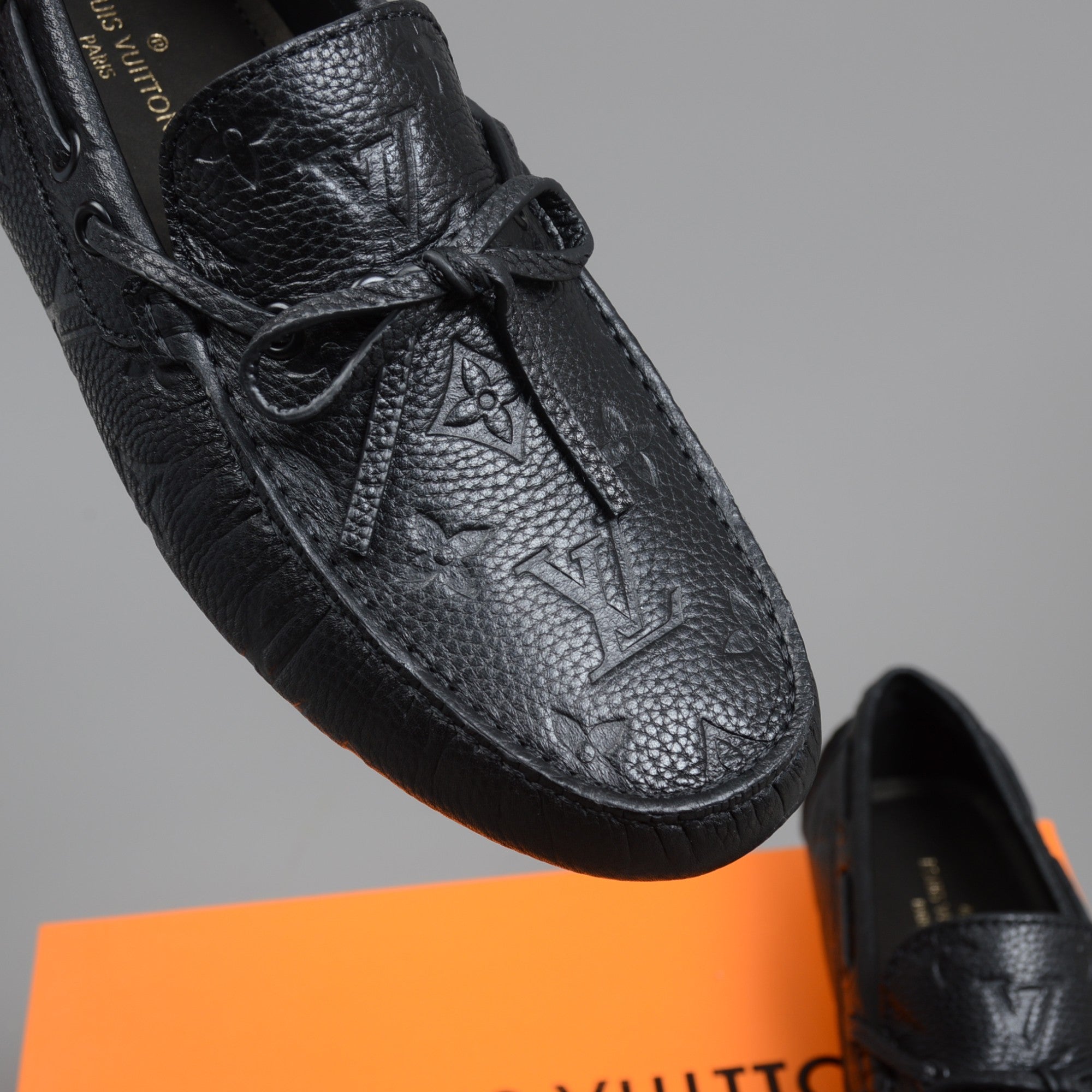 Anum Bags MOCCASIN BLACK