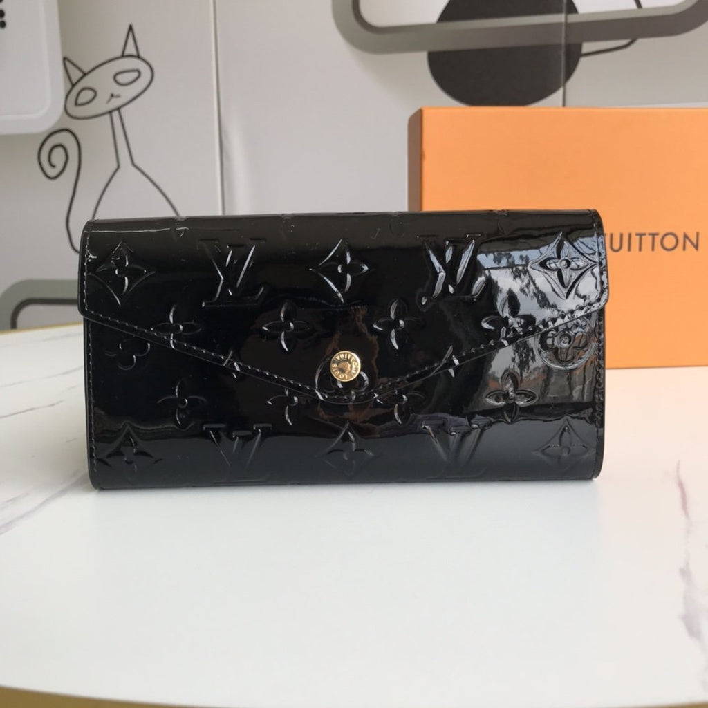 Anum Bags Wallet LUV 006
