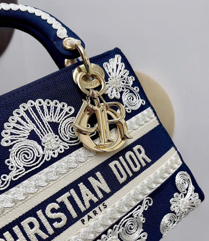 Anum Bags MV - Dir Bags - 082