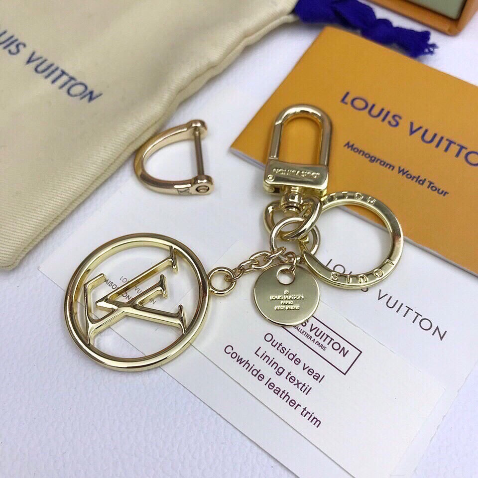 Anum Bags Keychains LUV 021