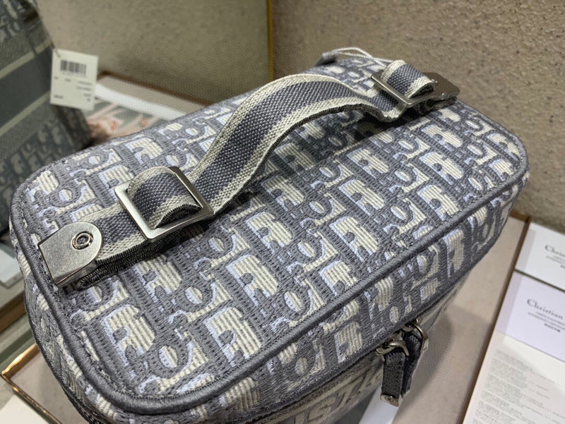 Anum Bags MV - Dir Bags - 1936