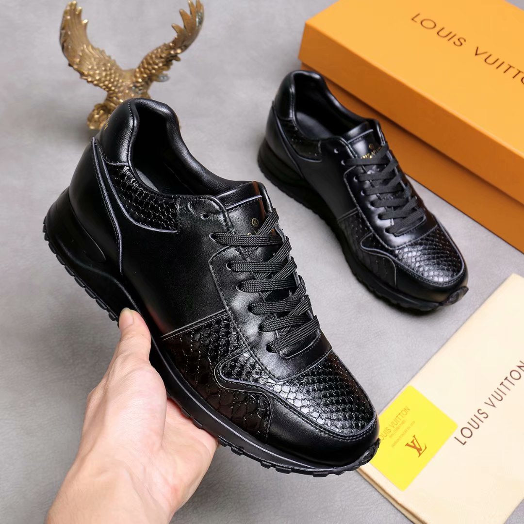 Anum Bags LUV Run Away Low Top Black Sneaker