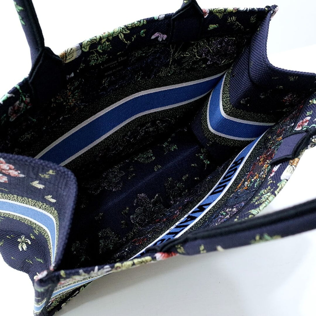 Ezyycart Bags DIR1286 Book Tote small size 36.5cm 41.5cm Embroidery green black