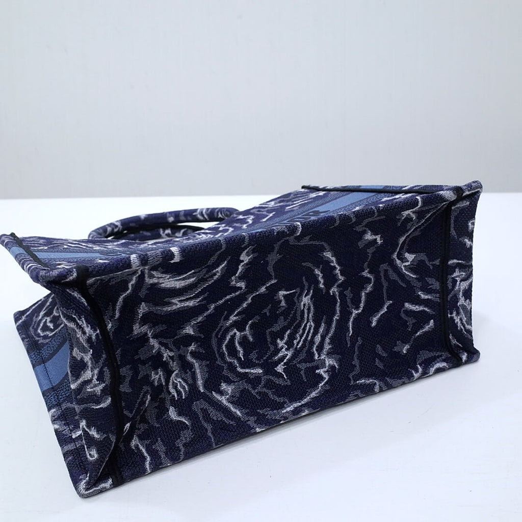 Ezyycart Bags DIR1286 Book Tote size 36.5cm 41.5cm Embroidery LOGO blue Handbag