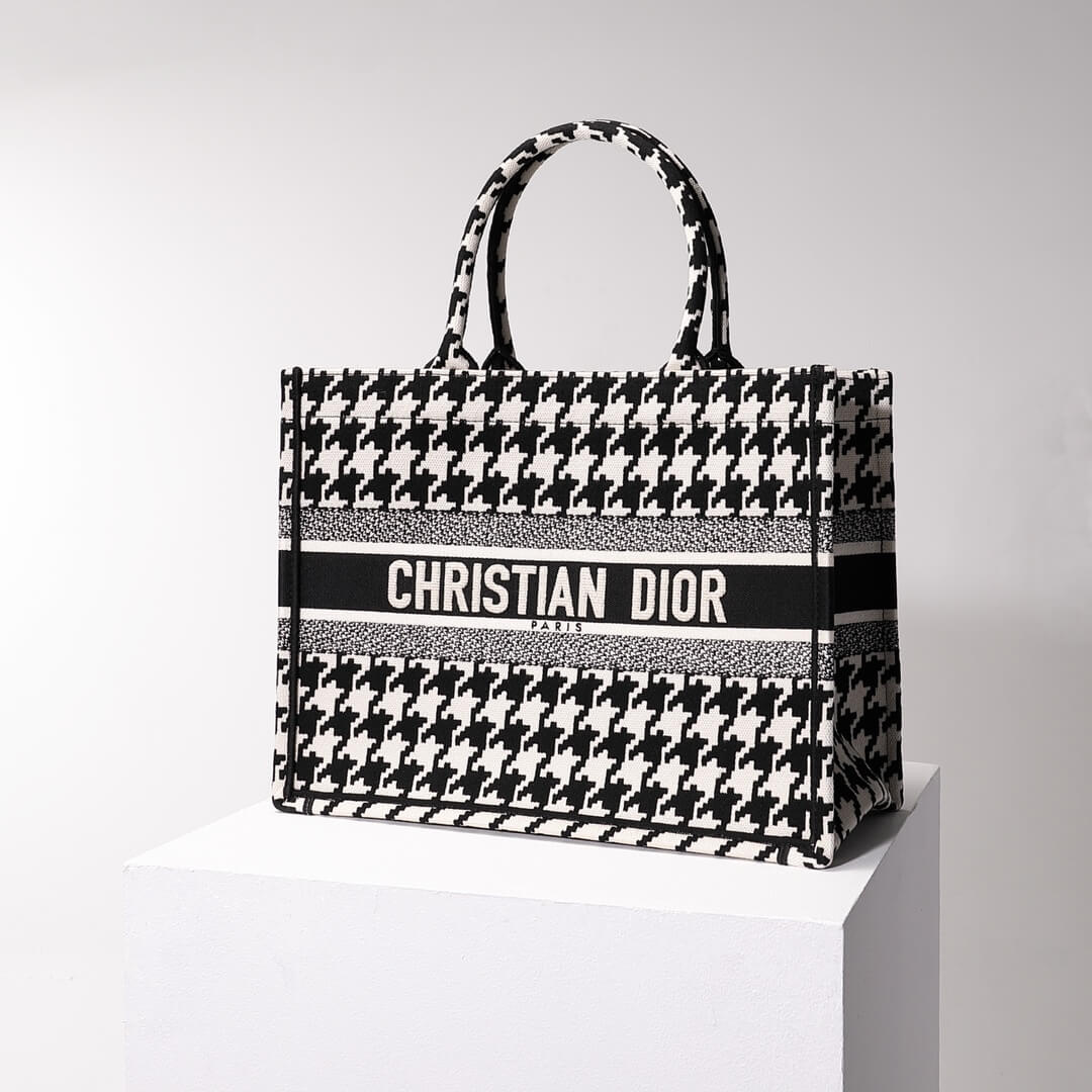 Ezyycart Bags DIR Book Tote black BIG Handbag 1286 Embroidery LOGO black and white
