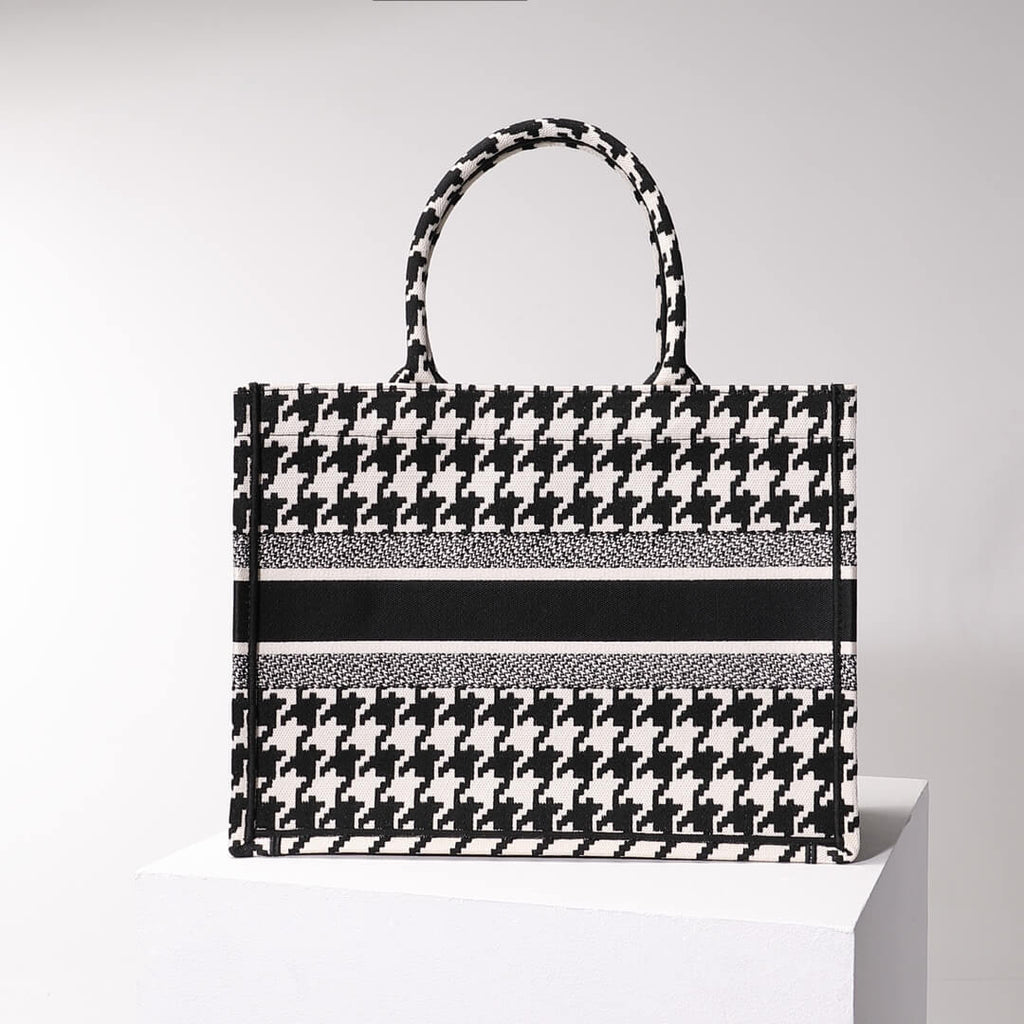 Ezyycart Bags DIR Book Tote black BIG Handbag 1286 Embroidery LOGO black and white