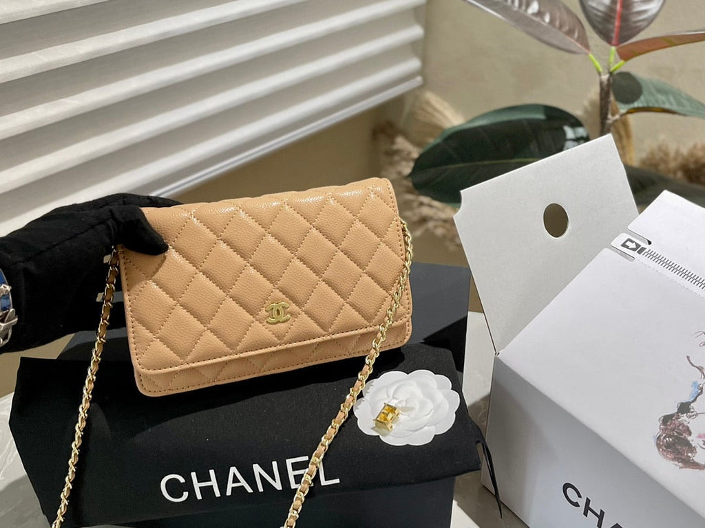 Anum Bags CHL WALLET ON CHAIN WOC BEIGE 19CM