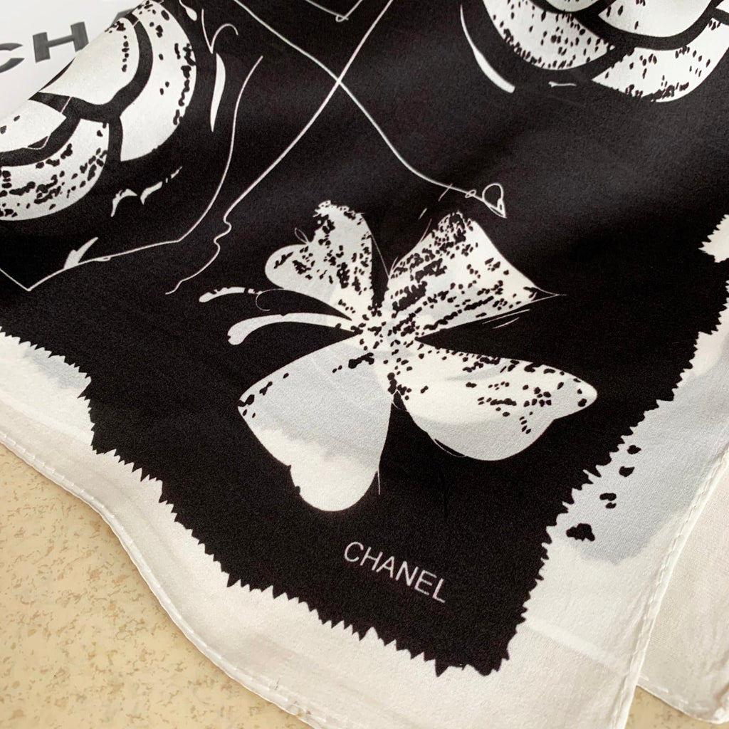 Anum Bags CHL CC CAMELLIA SQUARE SCARF BLACK