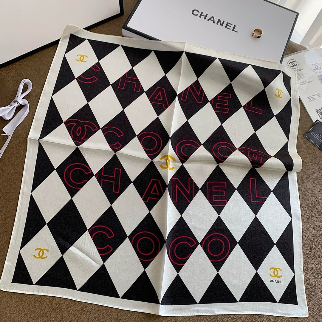 Anum Bags CHL COCO CARO SILK SCARF IN WHITE AND BLACK 70CM