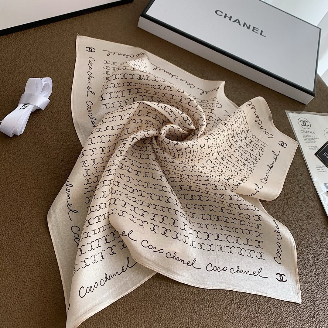 Anum Bags CHL COCO SIGNATURE SILK SCARF IN BEIGE 70CM
