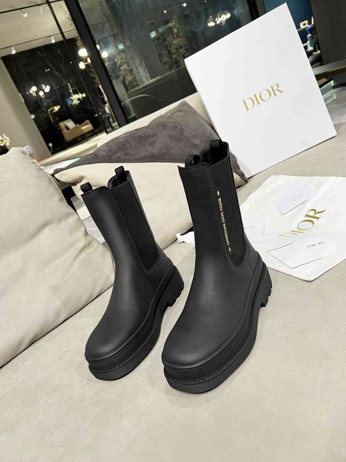 Ezyycart Bags DD TRIAL ANKLE BOOTS LEATHER BLACK