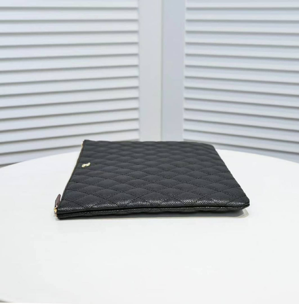 Anum Bags CHL POUCH CLASSIC BLACK LEATHER CLUTCH A82545